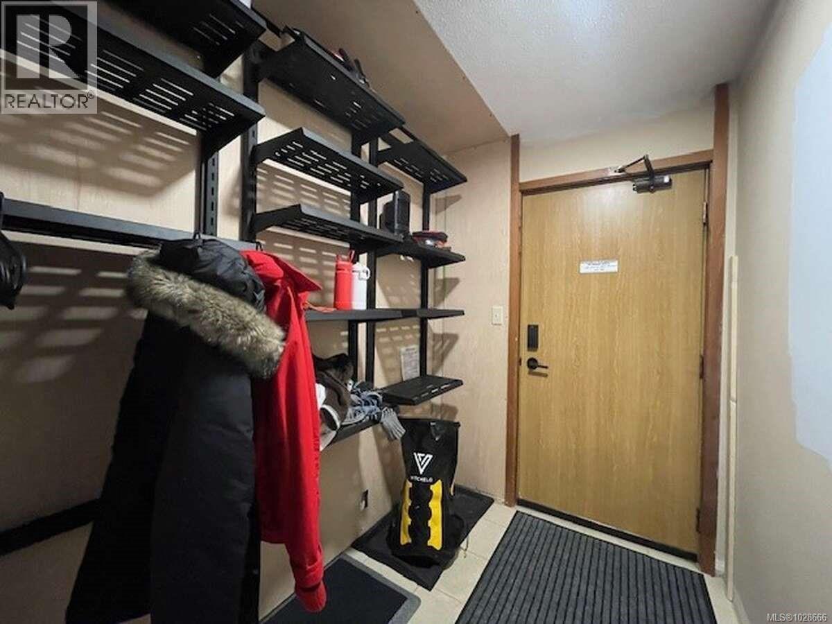 308 695 Castle Crag Cres, Courtenay, British Columbia  V9J 1L0 - Photo 11 - 1028666