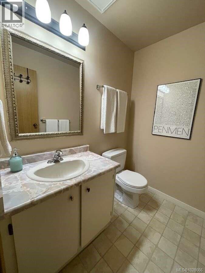 308 695 Castle Crag Cres, Courtenay, British Columbia  V9J 1L0 - Photo 5 - 1028666