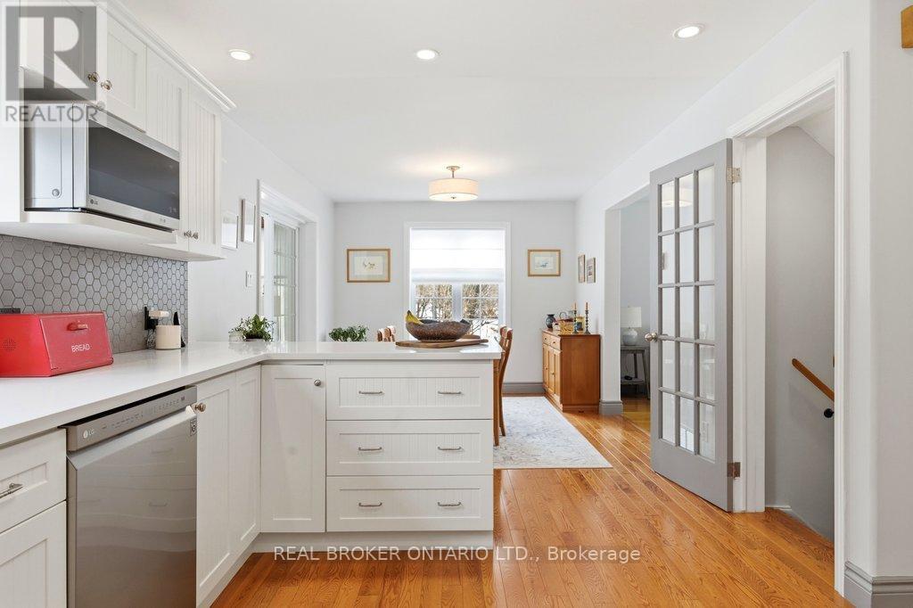 1585 Beckett's Creek Road, Ottawa, Ontario  K4C 1C8 - Photo 13 - X12876650