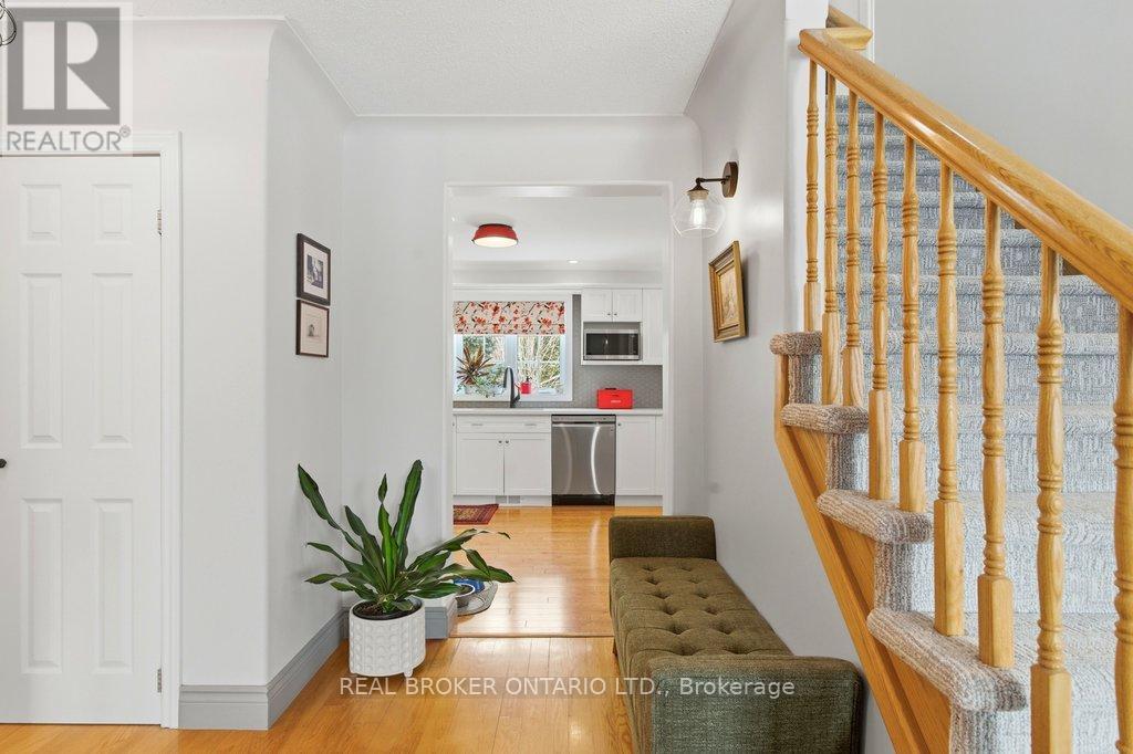 1585 Beckett's Creek Road, Ottawa, Ontario  K4C 1C8 - Photo 7 - X12876650