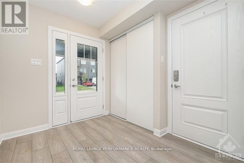 110 Paloma Circle, Ottawa, Ontario  K2J 6R9 - Photo 2 - X12876732