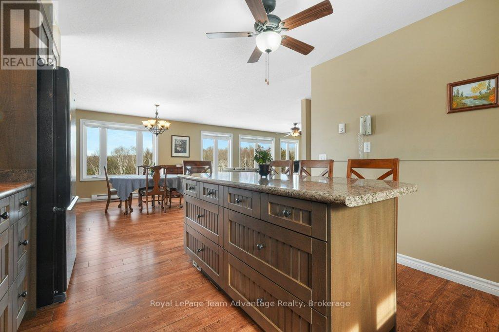 520 Star Lake Road, Seguin, Ontario  P2A 1J0 - Photo 11 - X12860844