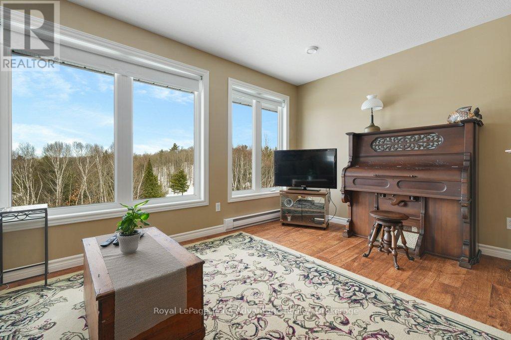 520 Star Lake Road, Seguin, Ontario  P2A 1J0 - Photo 13 - X12860844