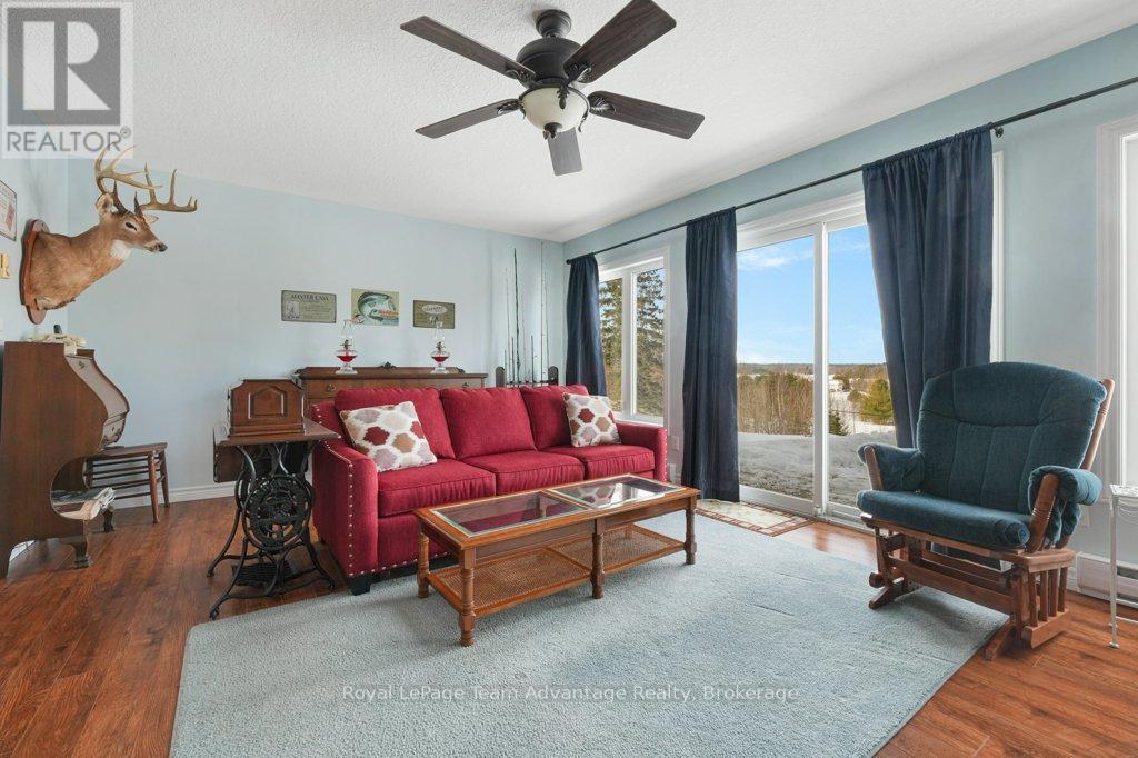 520 Star Lake Road, Seguin, Ontario  P2A 1J0 - Photo 27 - X12860844