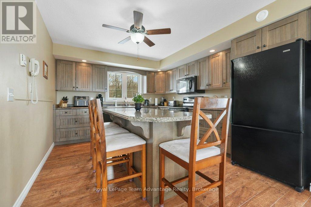 520 Star Lake Road, Seguin, Ontario  P2A 1J0 - Photo 6 - X12860844