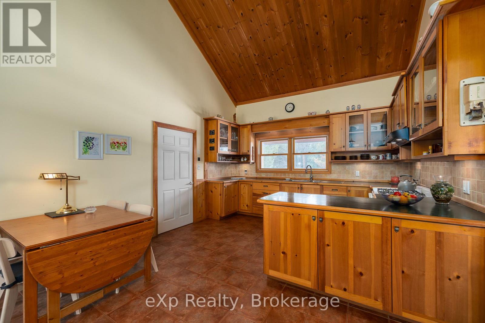 025667 Euphrasia - St.  Vincent Townline, Meaford, Ontario  N4L 1W6 - Photo 12 - X12876514