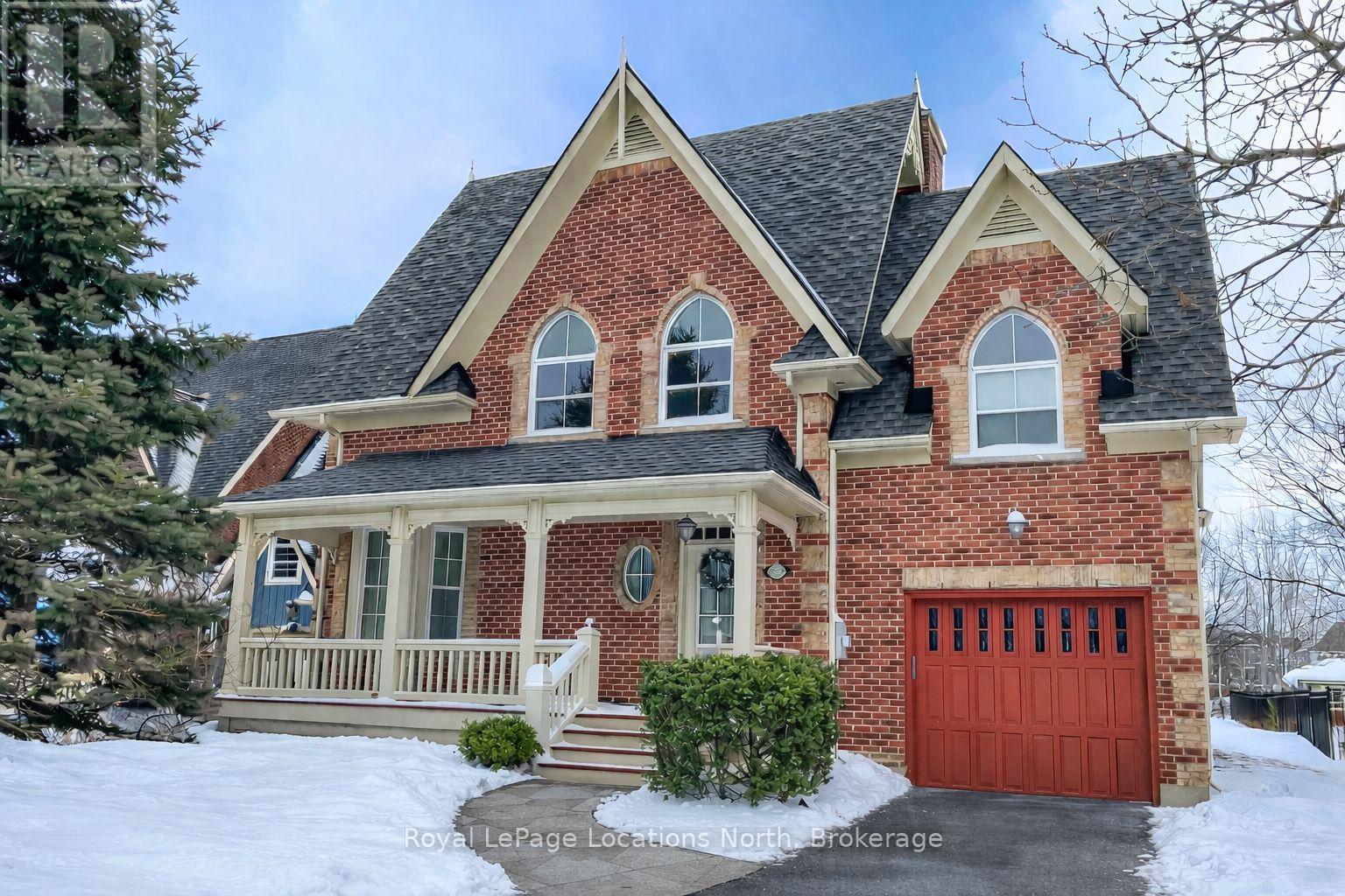 202 Snowbridge Way, Blue Mountains, Ontario  L9Y 0V1 - Photo 2 - X12876606