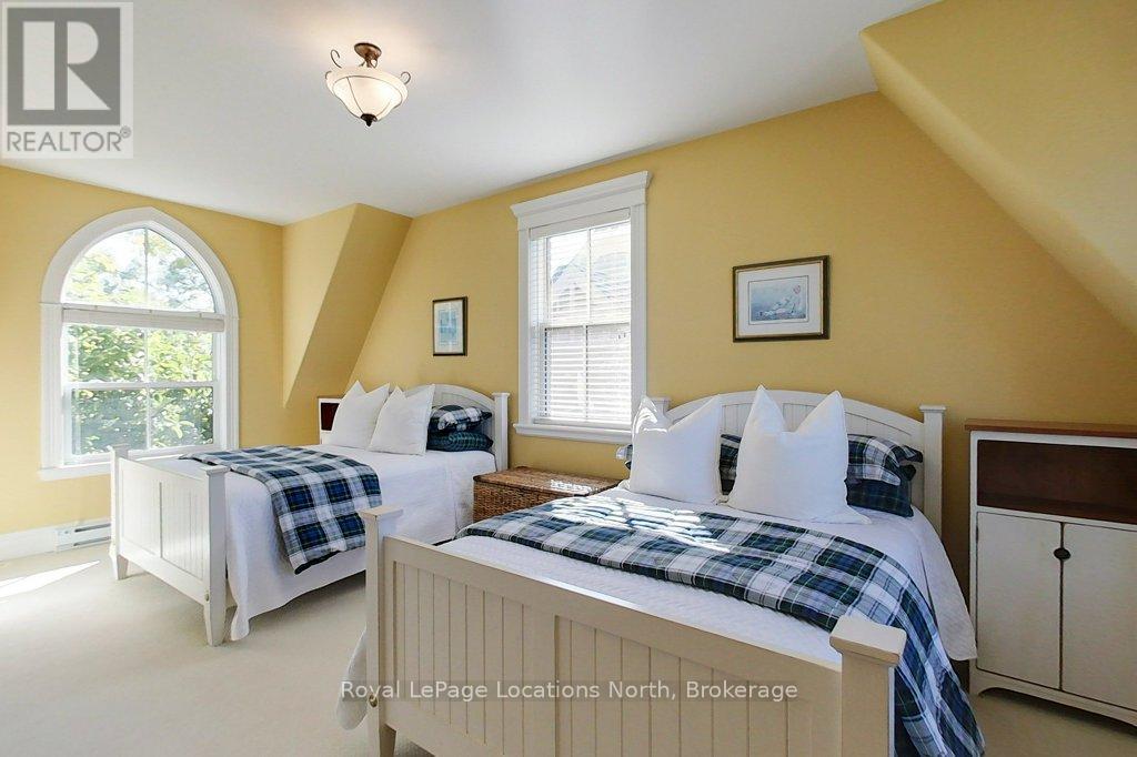 202 Snowbridge Way, Blue Mountains, Ontario  L9Y 0V1 - Photo 23 - X12876606