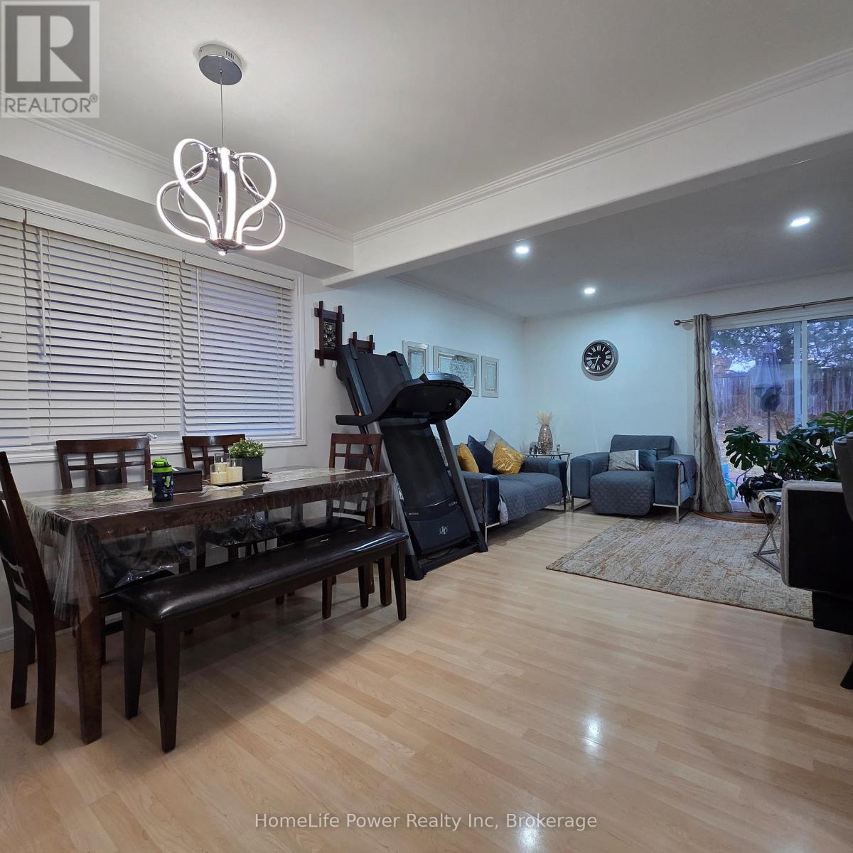 23 Schueller Street, Kitchener, Ontario  N2K 3W1 - Photo 8 - X12876636