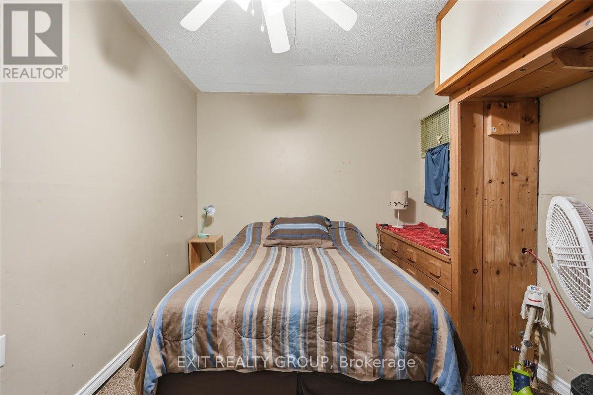 57 - 63 Whites Road, Quinte West, Ontario  K8V 5P5 - Photo 15 - X12876482