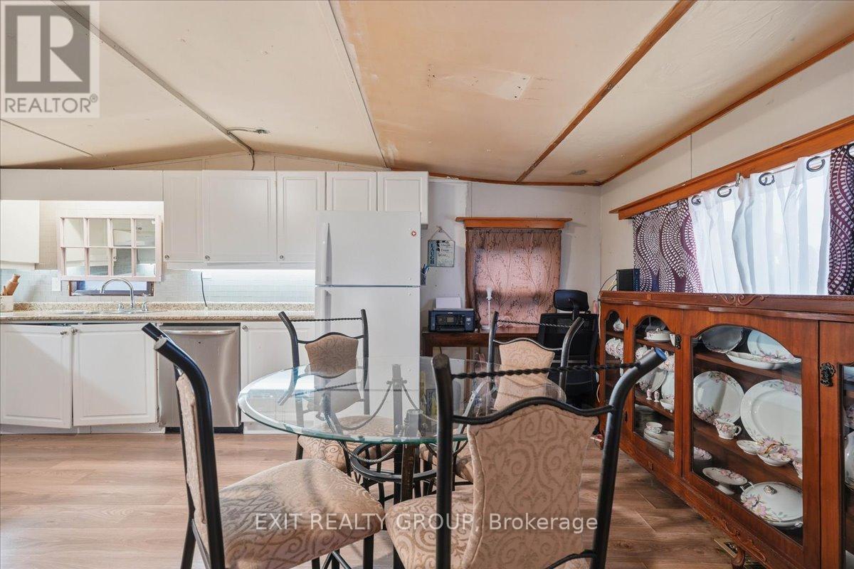 57 - 63 Whites Road, Quinte West, Ontario  K8V 5P5 - Photo 5 - X12876482