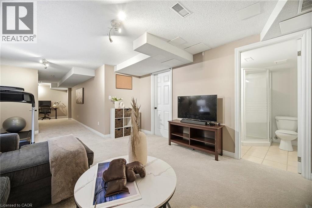 1353 Stephenson Drive, Burlington, Ontario  L7S 2M4 - Photo 43 - 40801982