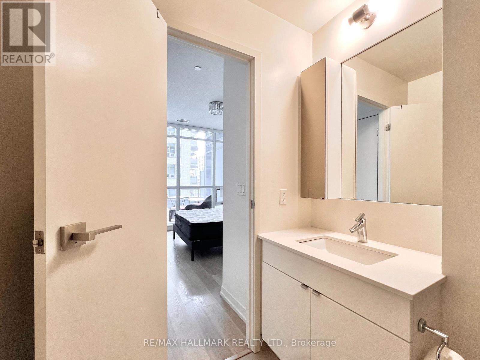 408 - 89 Dunfield Avenue, Toronto, Ontario  M4S 0A4 - Photo 22 - C12876502