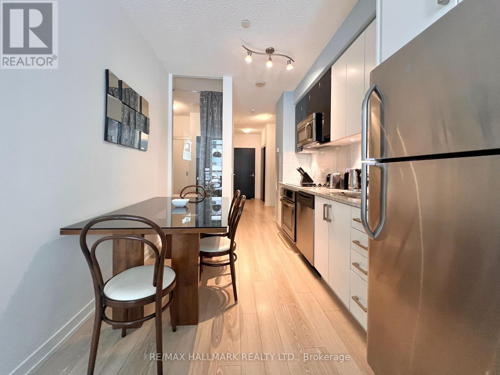 408 - 89 Dunfield Avenue, Toronto, Ontario  M4S 0A4 - Photo 6 - C12876502