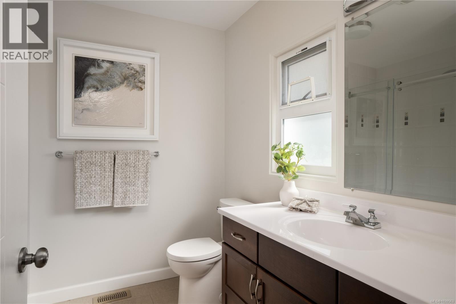 1697 Yale St, Oak Bay, British Columbia  V8R 5N5 - Photo 18 - 1028563