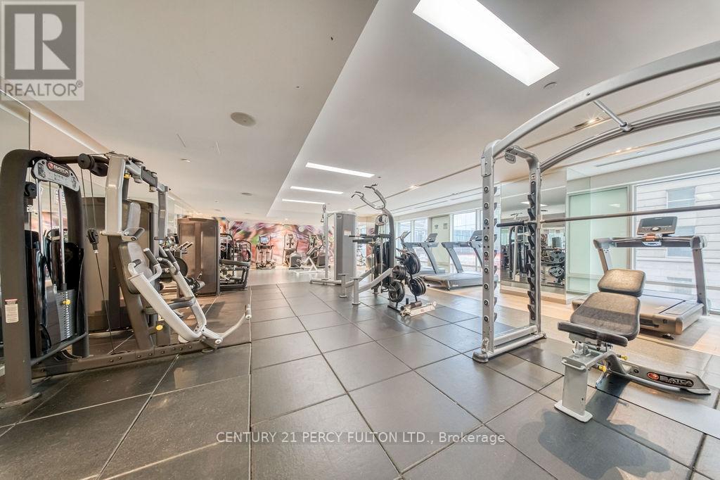 3506 - 8 The Esplanade, Toronto, Ontario  M5E 0A6 - Photo 24 - C12876528