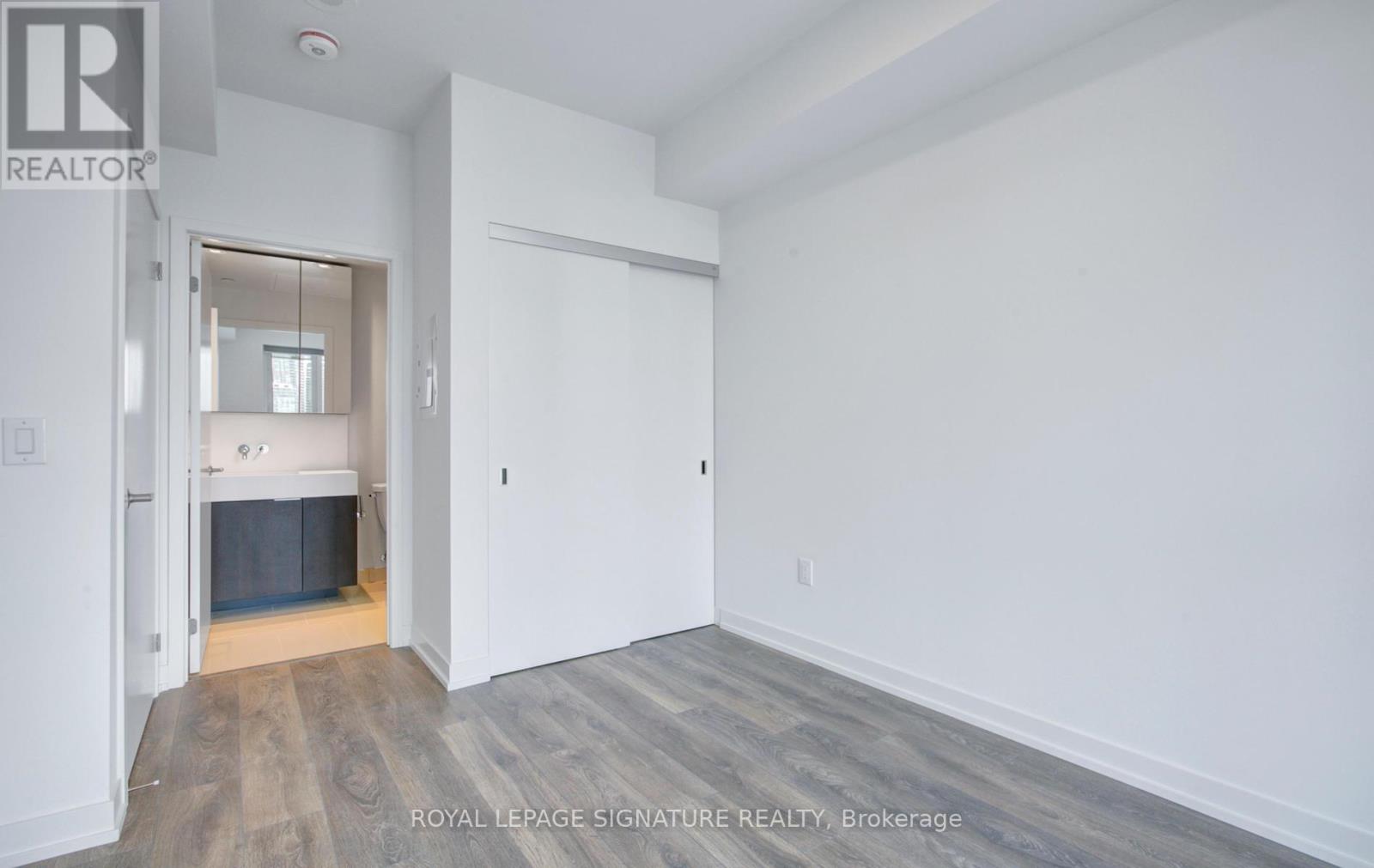 2406 - 15 Lower Jarvis Street, Toronto, Ontario  M5E 0C4 - Photo 16 - C12876564