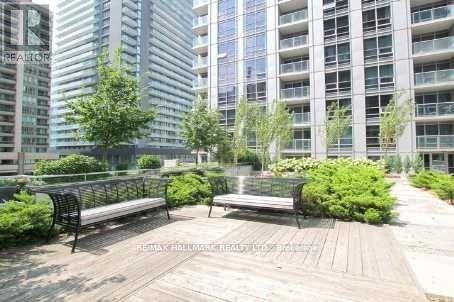 2012 - 761 Bay Street, Toronto, Ontario  M5G 2R2 - Photo 20 - C12876572