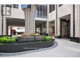 2012 - 761 BAY STREET, Toronto, Ontario