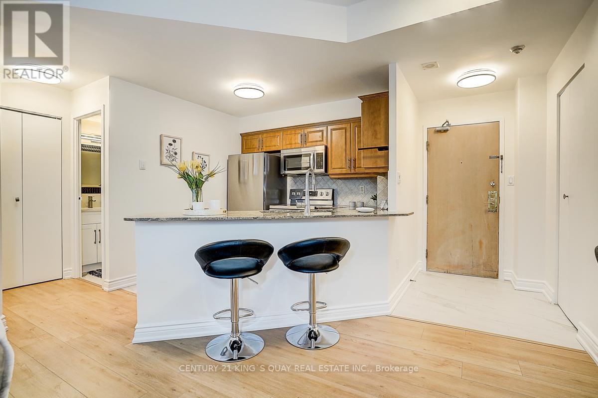 Lph2 - 25 Grenville Street, Toronto, Ontario  M4Y 2X5 - Photo 21 - C12876654