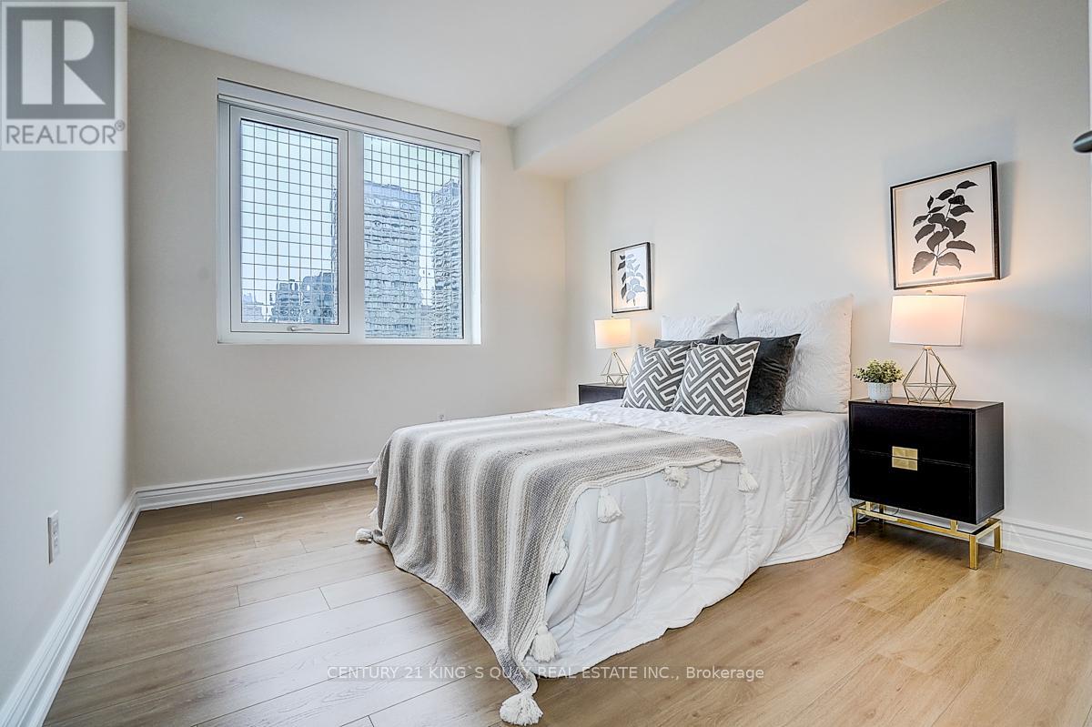 Lph2 - 25 Grenville Street, Toronto, Ontario  M4Y 2X5 - Photo 31 - C12876654