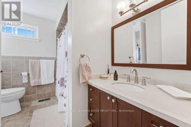 39 Deerford Road, Toronto, Ontario  M2J 3H9 - Photo 25 - C12876664
