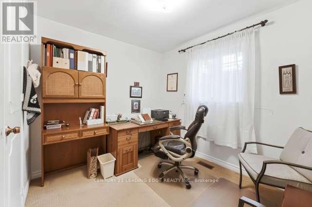 39 Deerford Road, Toronto, Ontario  M2J 3H9 - Photo 32 - C12876664