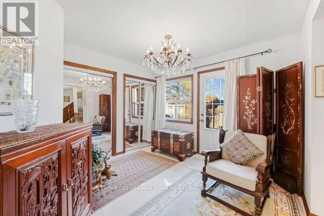 39 Deerford Road, Toronto, Ontario  M2J 3H9 - Photo 7 - C12876664