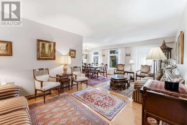 39 Deerford Road, Toronto, Ontario  M2J 3H9 - Photo 9 - C12876664