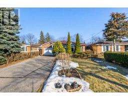 39 DEERFORD ROAD, Toronto, Ontario