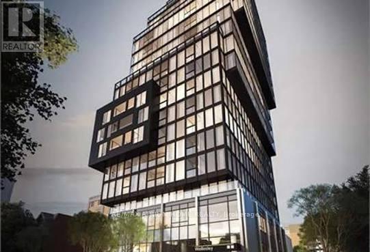 808 - 17 DUNDONALD STREET, Toronto, Ontario