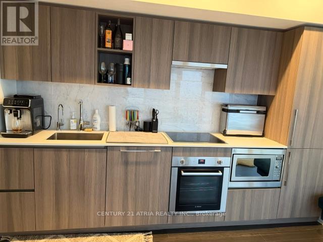 3612 - 19 Bathurst Street, Toronto, Ontario  M5V 0N2 - Photo 2 - C12876680