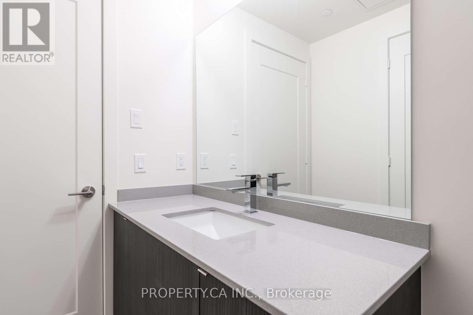 1109 - 330 Richmond Street W, Toronto, Ontario  M5V 1X2 - Photo 13 - C12876700