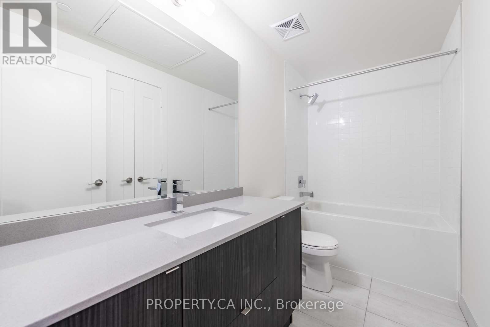 1109 - 330 Richmond Street W, Toronto, Ontario  M5V 1X2 - Photo 17 - C12876700