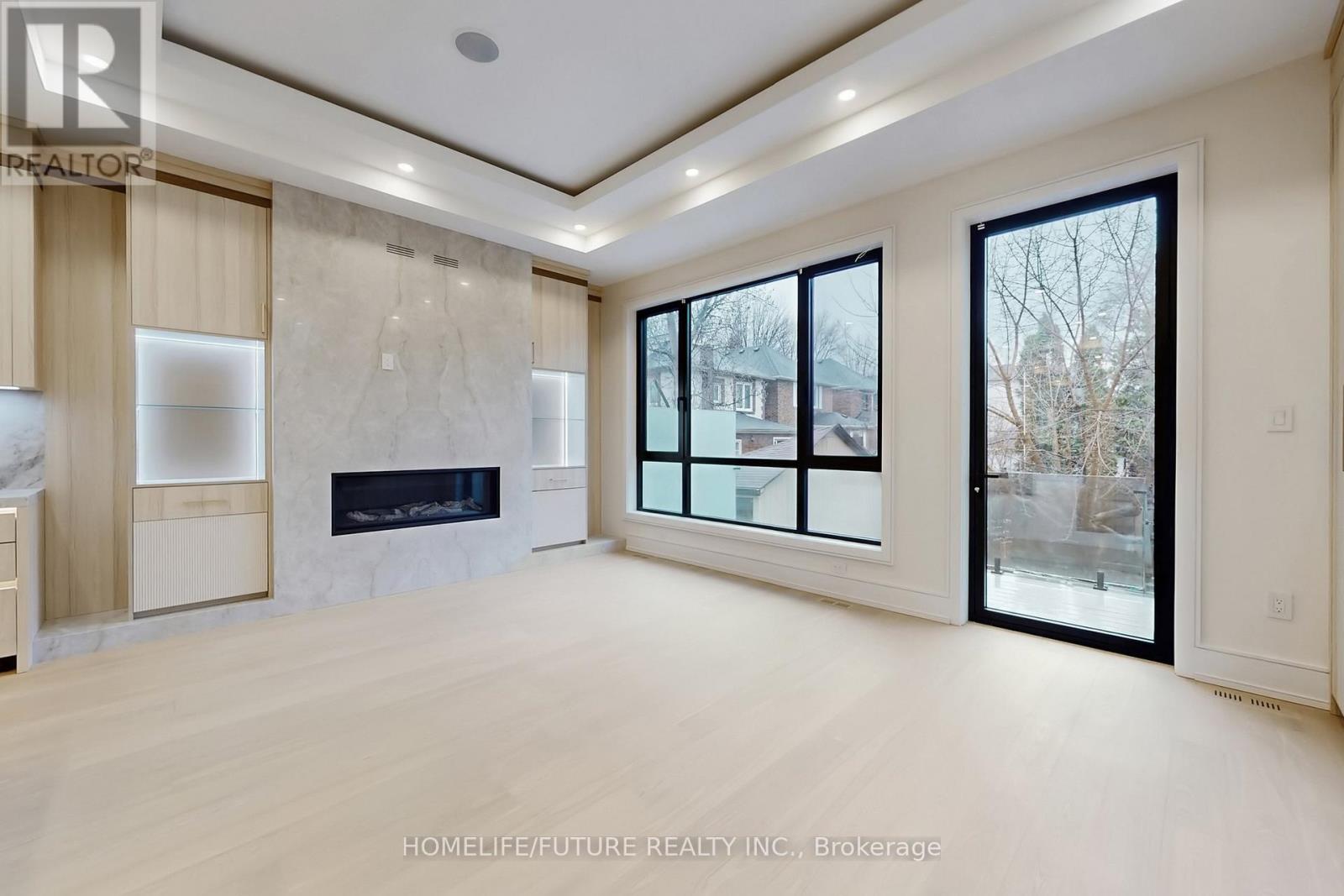 374 Elm Road, Toronto, Ontario  M5M 3V8 - Photo 10 - C12876724