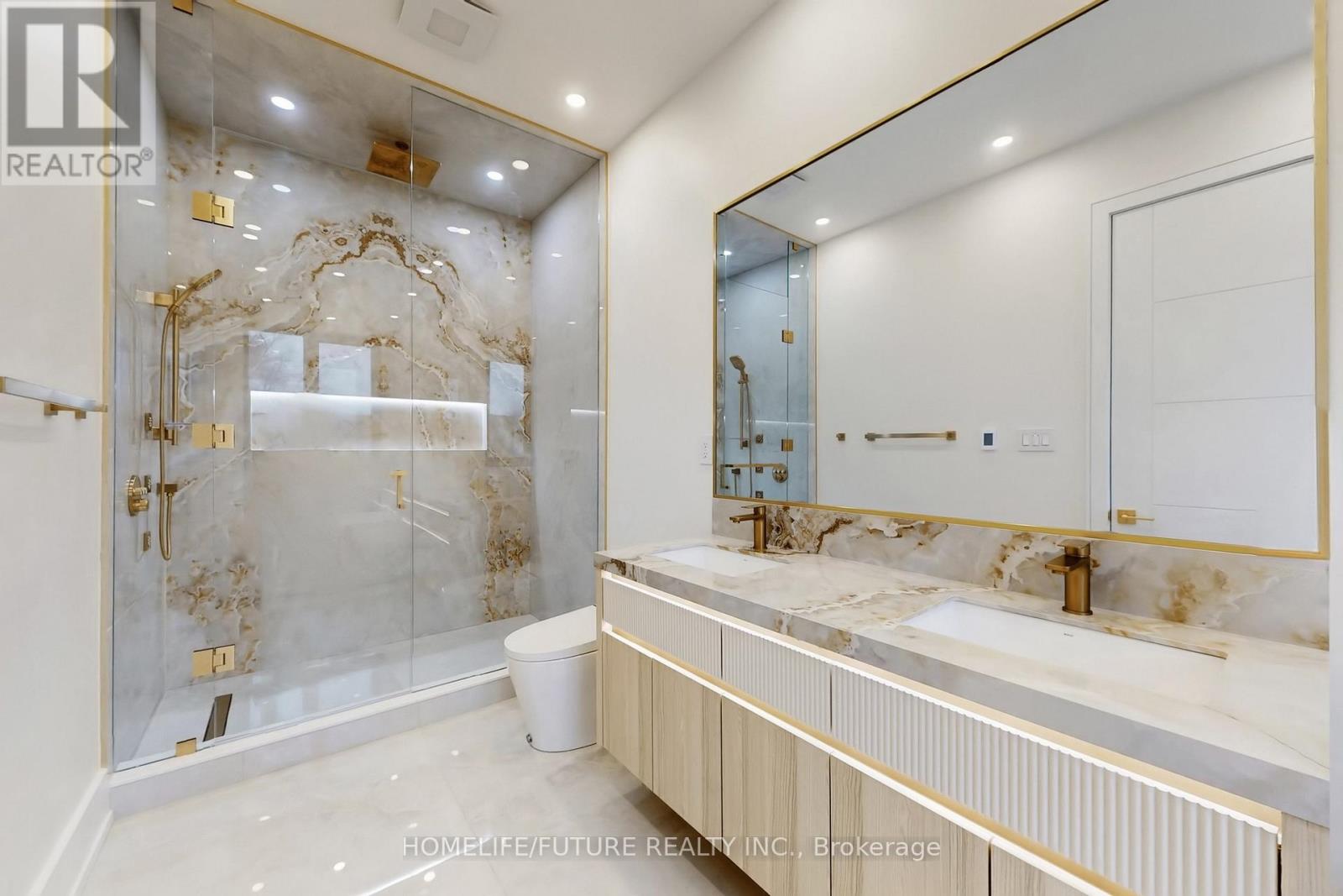 374 Elm Road, Toronto, Ontario  M5M 3V8 - Photo 21 - C12876724