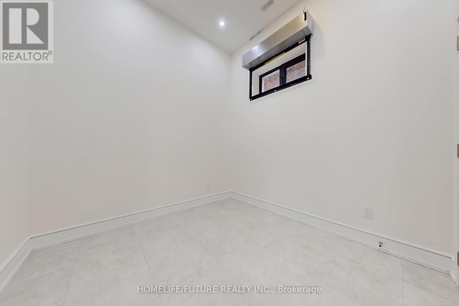 374 Elm Road, Toronto, Ontario  M5M 3V8 - Photo 31 - C12876724