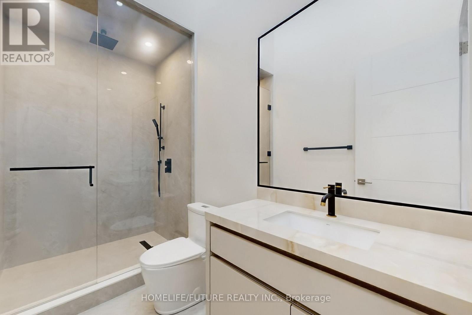 374 Elm Road, Toronto, Ontario  M5M 3V8 - Photo 33 - C12876724