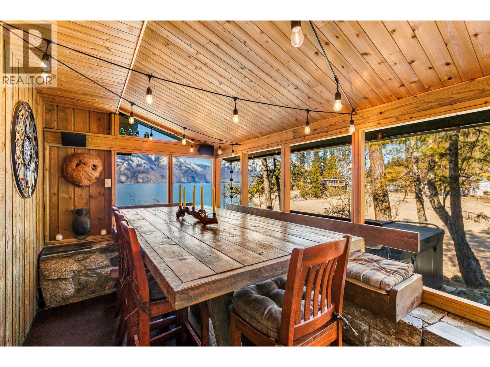 10235 Twin Bays Road, Twin Bays, British Columbia V0B 1A1 - Photo 5 - 10378230