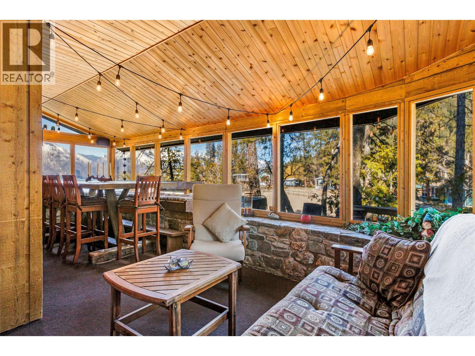 10235 Twin Bays Road, Twin Bays, British Columbia V0B 1A1 - Photo 4 - 10378230