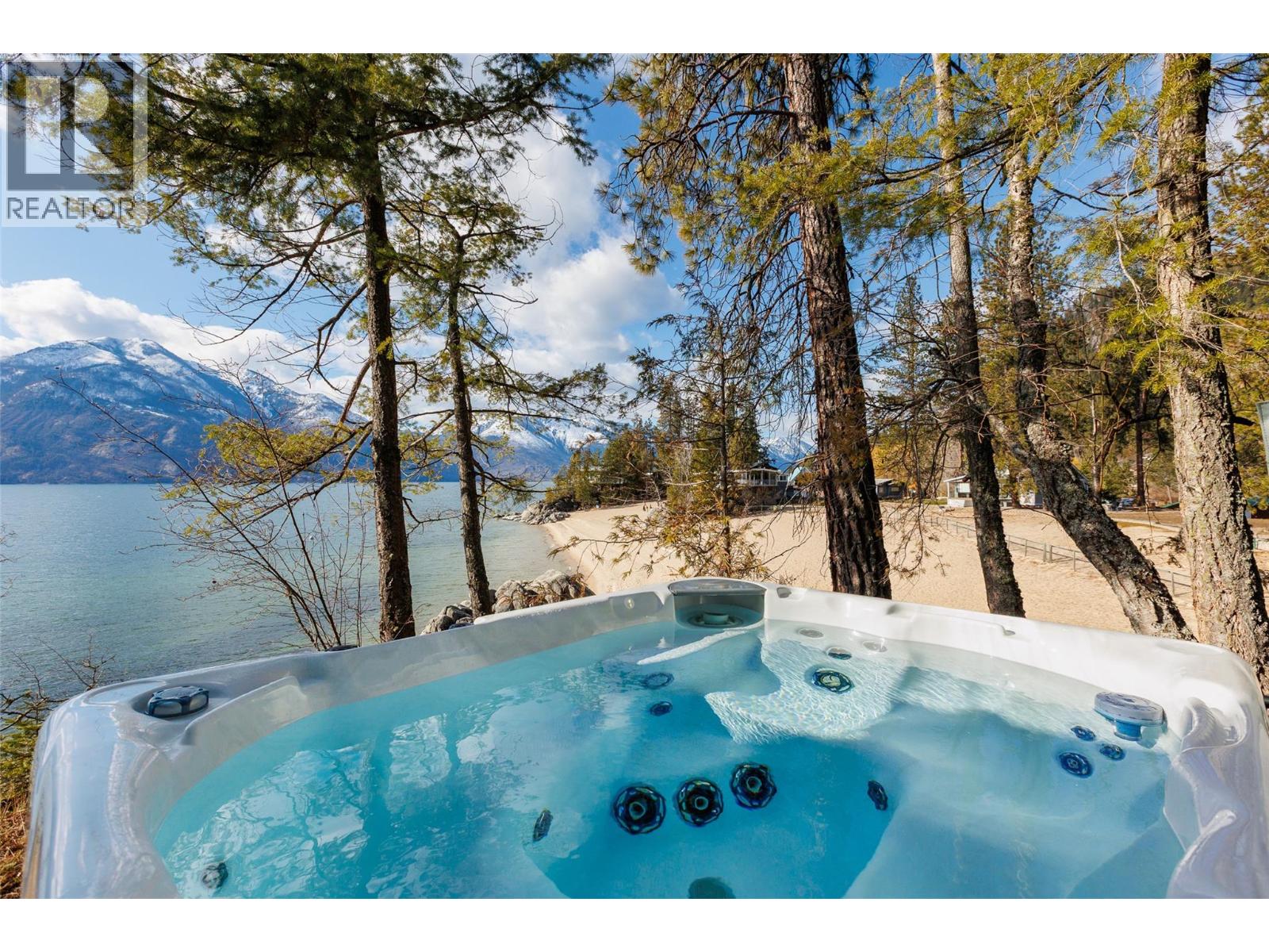 10235 Twin Bays Road, Twin Bays, British Columbia V0B 1A1 - Photo 43 - 10378230