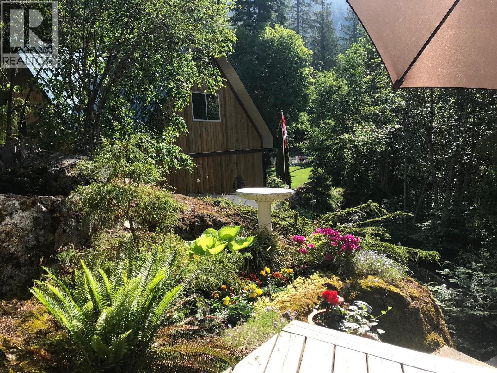 10235 Twin Bays Road, Twin Bays, British Columbia V0B 1A1 - Photo 47 - 10378230