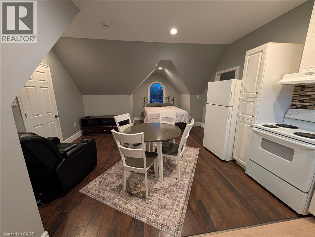 166 Cedardale Avenue Unit# Upper, Stoney Creek, Ontario  L8E 1R1 - Photo 3 - 40810059