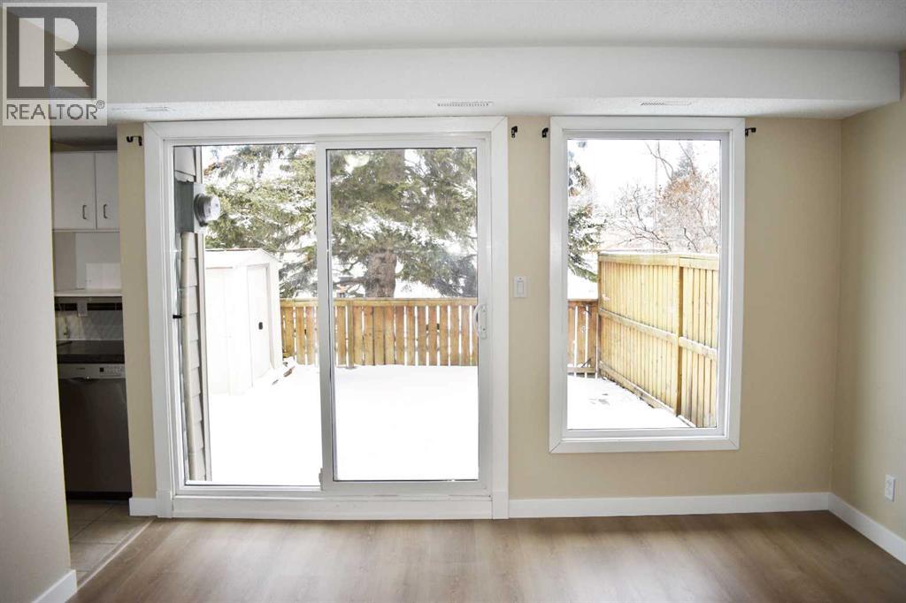 4, 4740 Dalton Drive Nw, Calgary, Alberta  T3A 2H4 - Photo 4 - A2288149