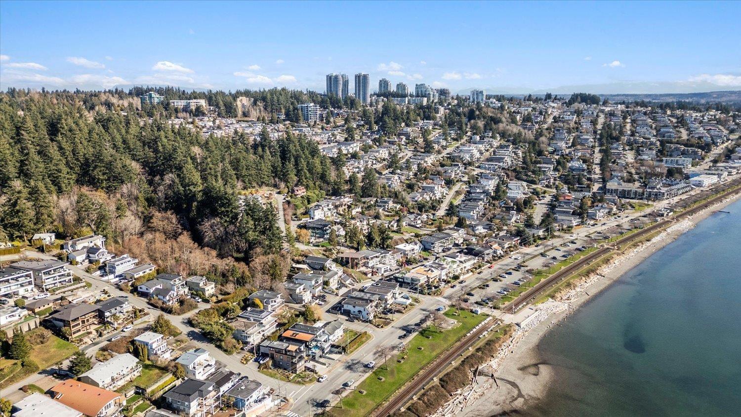 14667 W Beach Avenue, White Rock, British Columbia  V4B 2T9 - Photo 27 - R3096917