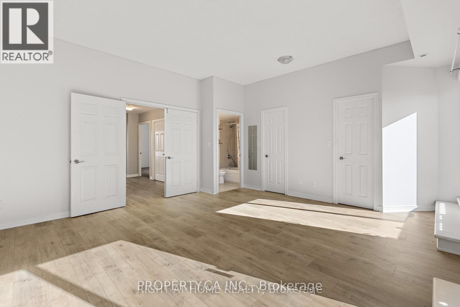 205 - 205 Wellesley Street E, Toronto, Ontario  M4X 1G1 - Photo 12 - C12876398