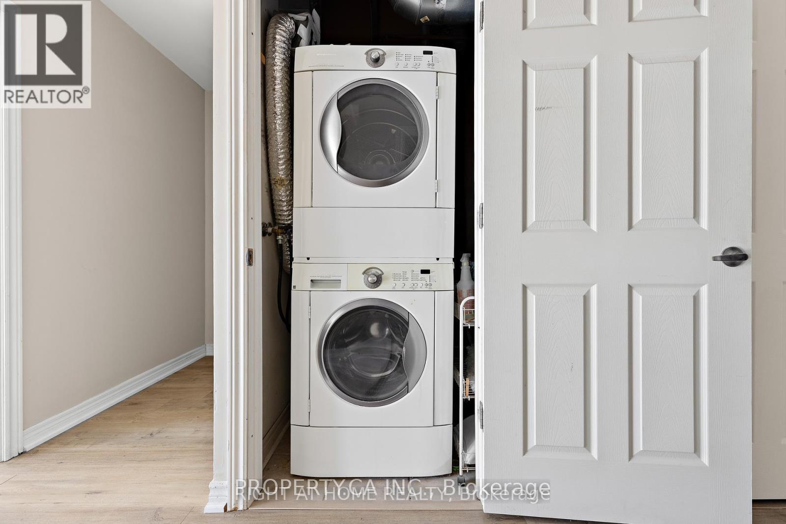 205 - 205 Wellesley Street E, Toronto, Ontario  M4X 1G1 - Photo 15 - C12876398