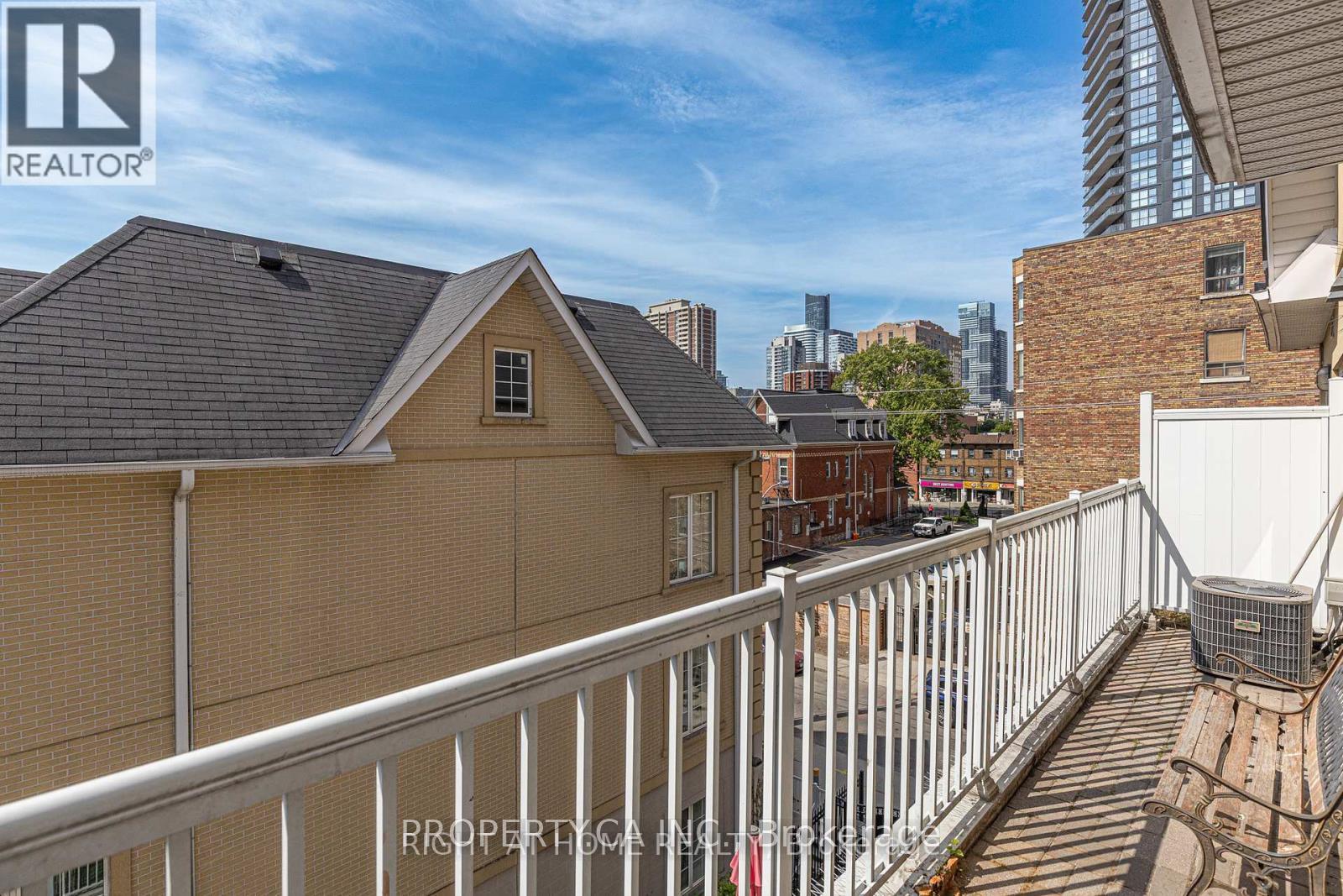 205 - 205 Wellesley Street E, Toronto, Ontario  M4X 1G1 - Photo 20 - C12876398