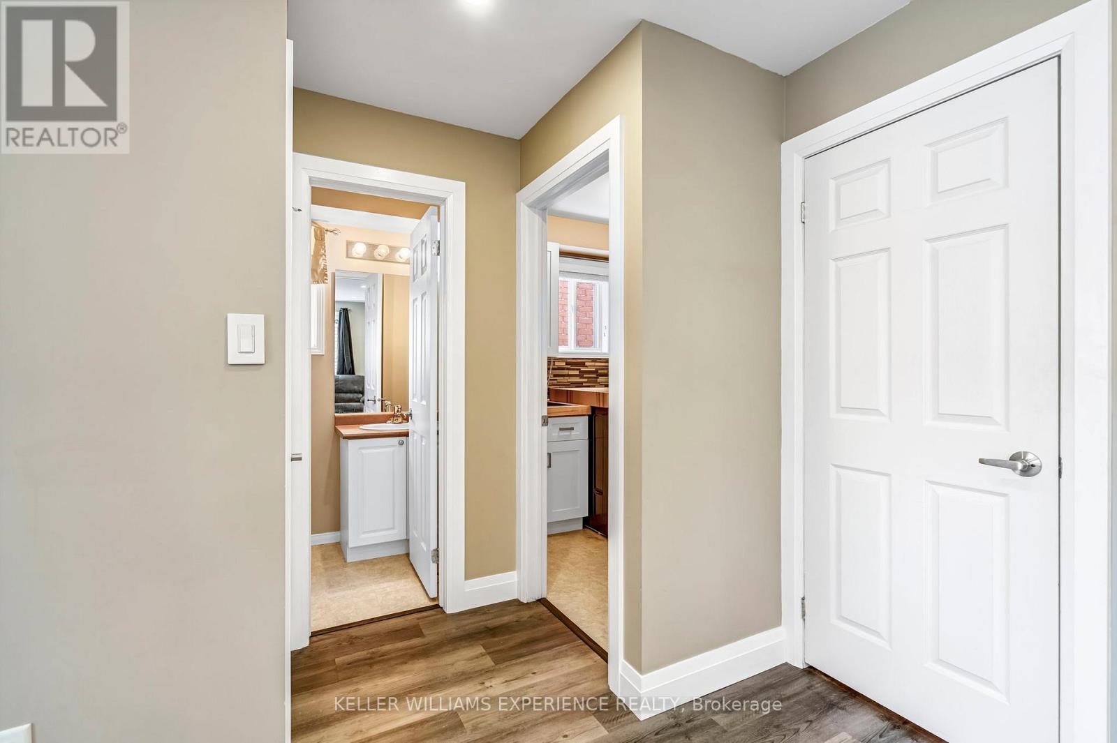 28 Coronation Parkway, Barrie, Ontario  L4M 7J8 - Photo 22 - S12875152