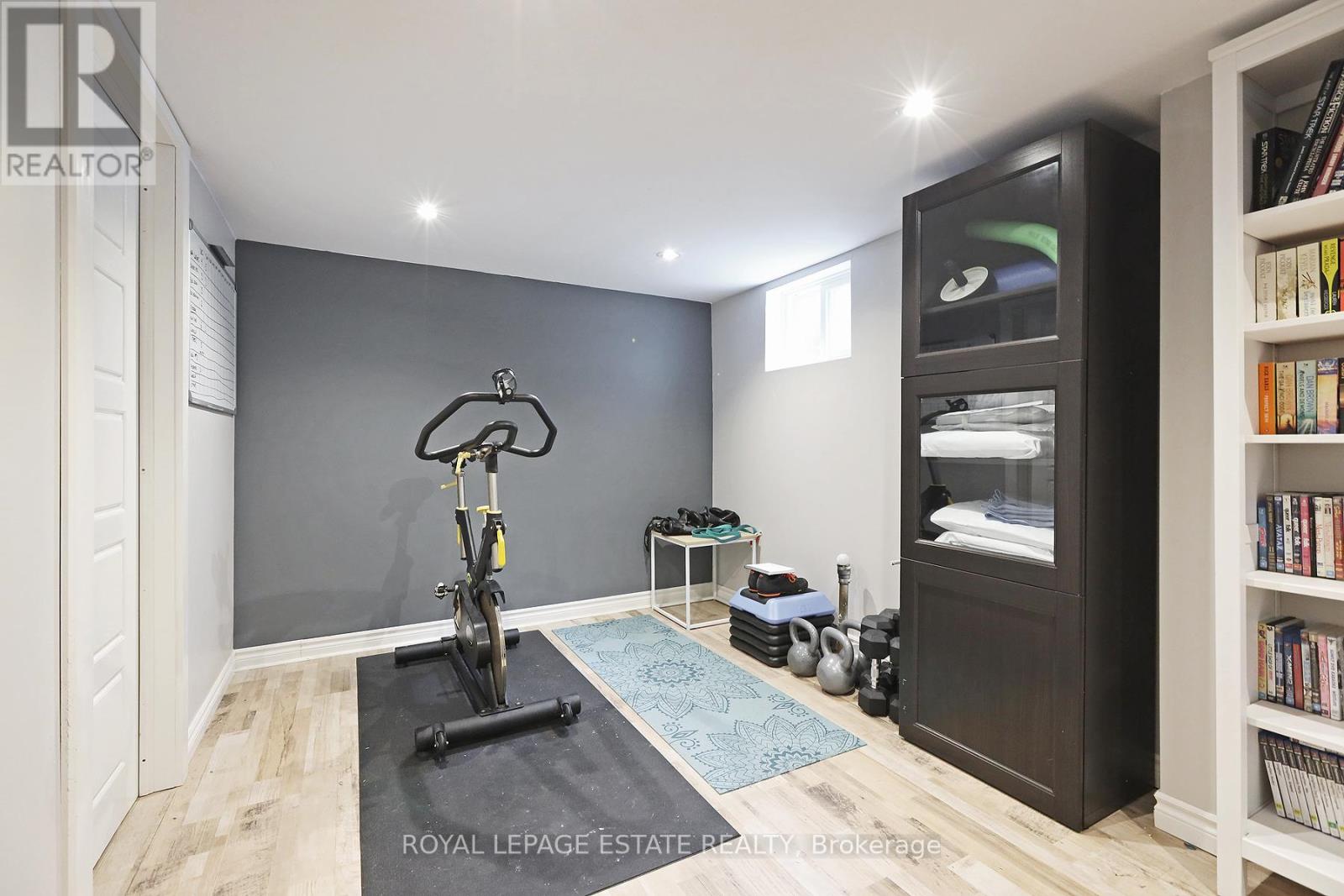 86 Midland Avenue, Toronto, Ontario  M1N 4A2 - Photo 37 - E12876674